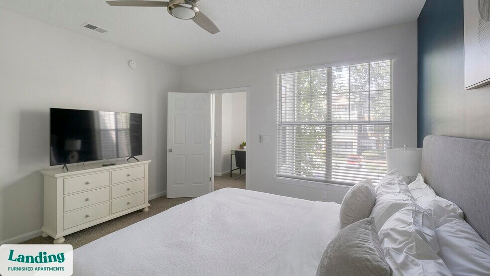 Building Photo - 325 Marymeade Dr