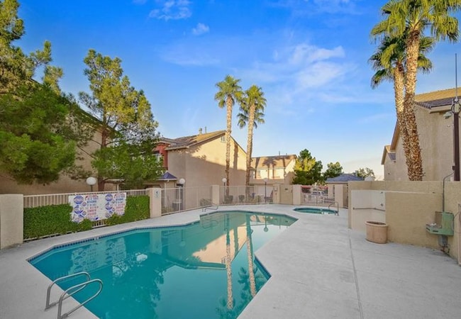 Building Photo - 3BDRM Townhome in Durango Trails community