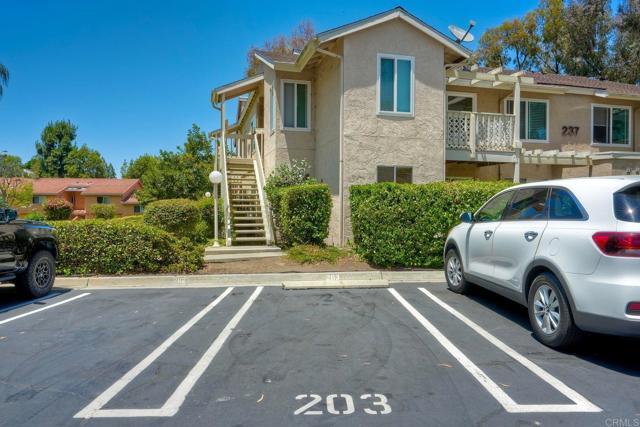 Building Photo - 237 Diamond Way
