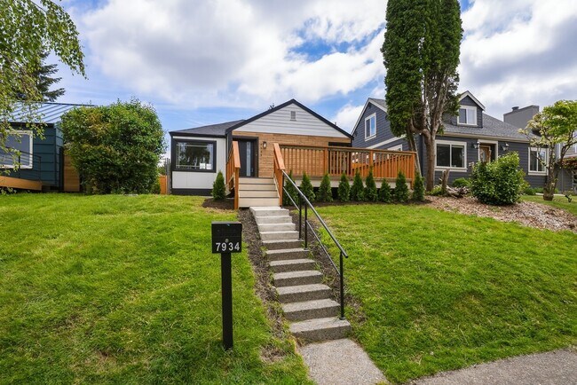 Building Photo - 7934 20th Ave SW