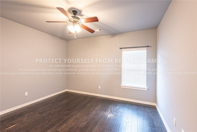 Building Photo - 2912 W Featherock Way