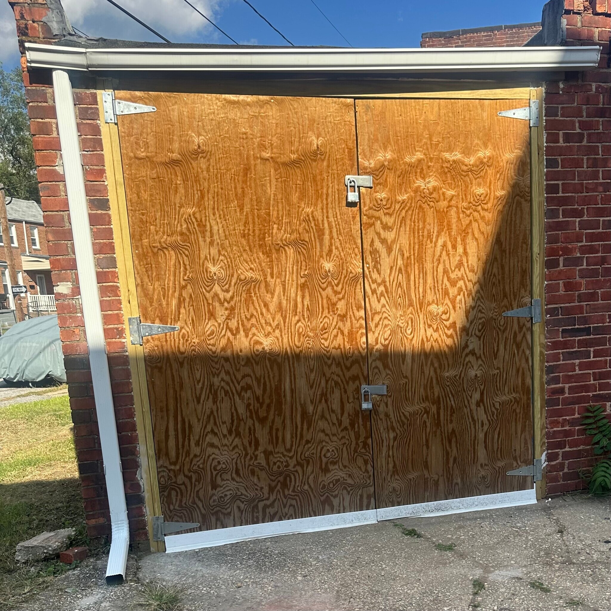 Detached Garage - 2915 Oakford Ave