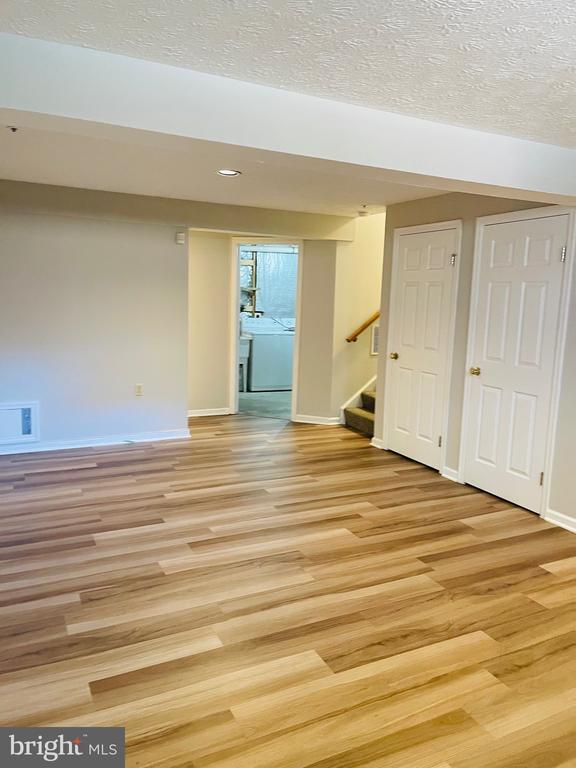 Building Photo - 4462 Regalwood Terrace
