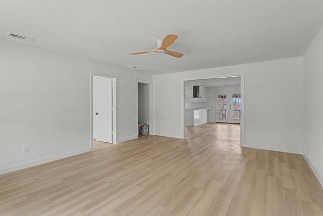 Building Photo - 1411 W Gandy St
