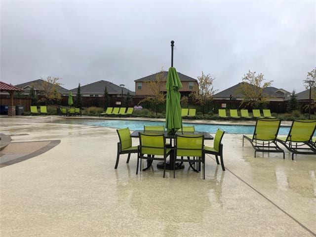 Building Photo - 1008 Emerald Dr