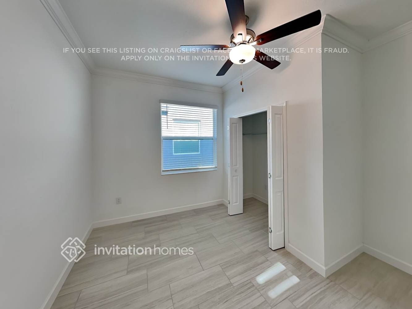 Building Photo - 14318 17th Ct E