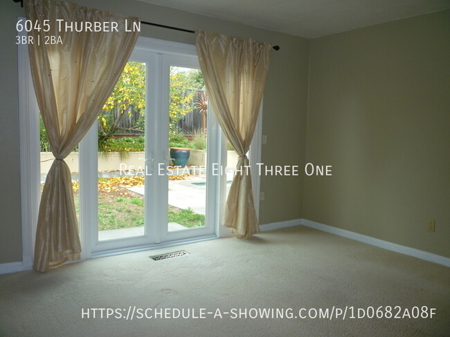 Building Photo - Santa Cruz Gardens 3 BR/2 BA Home with Pool