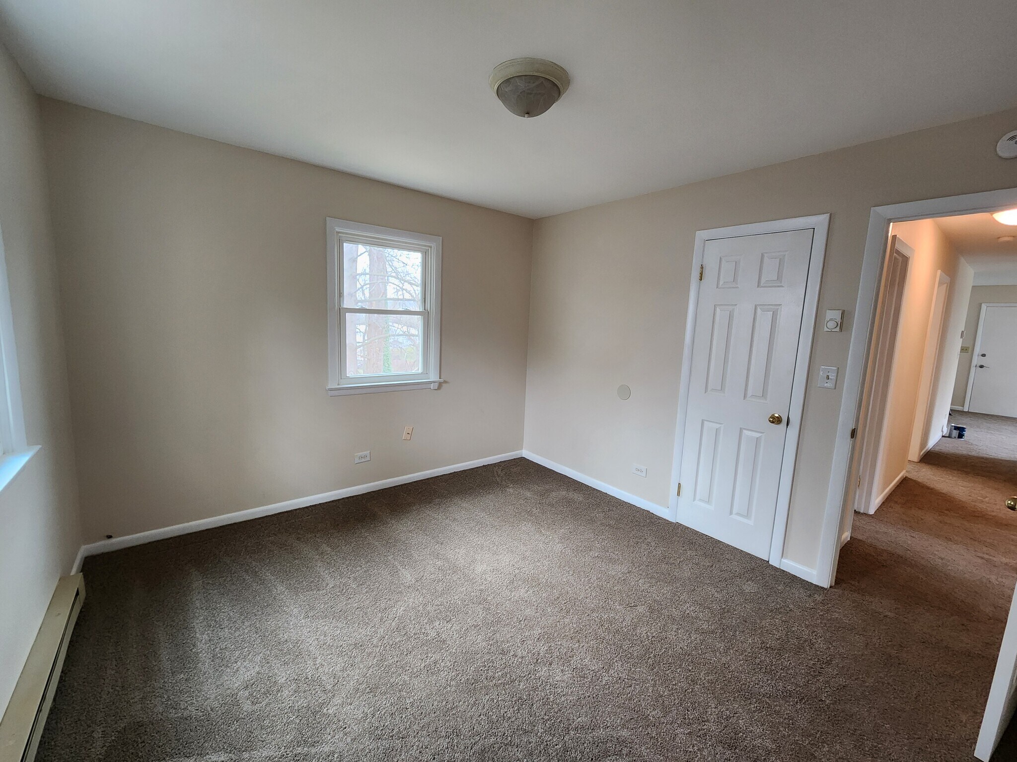 Building Photo - 1104 River Ct