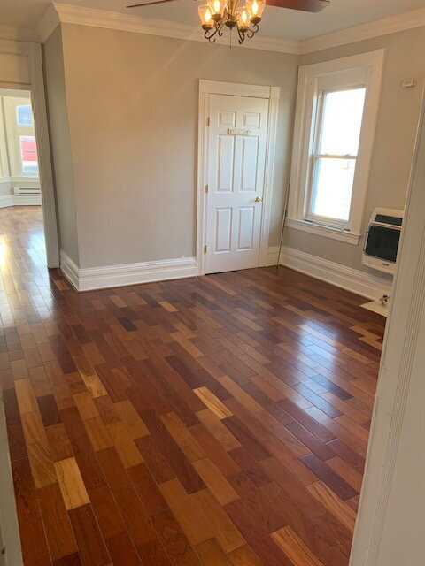 Building Photo - "Charming 1-Bedroom Haven with Gleaming Hardwood Floors in Seven Valleys!"