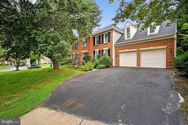 Primary Photo - 6157 Ridgemont Dr