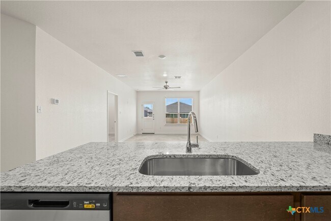 Building Photo - 3903 Sugar Hackberry Trl