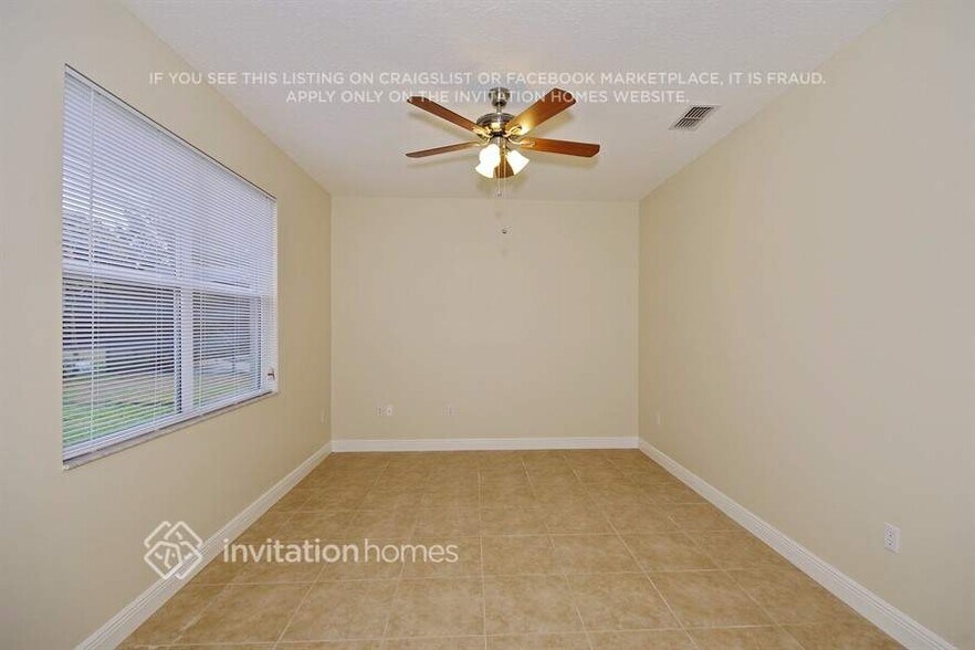 Building Photo - 10143 Malpas Point