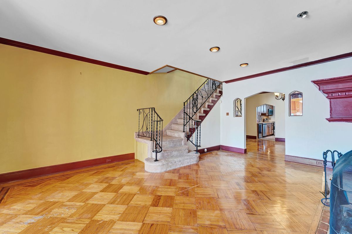 Building Photo - 5005 N 9th St