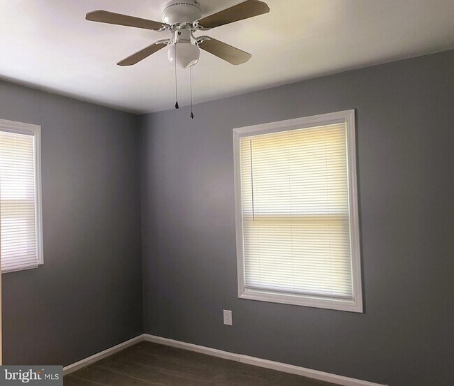 Building Photo - 6009 Noranda Dr