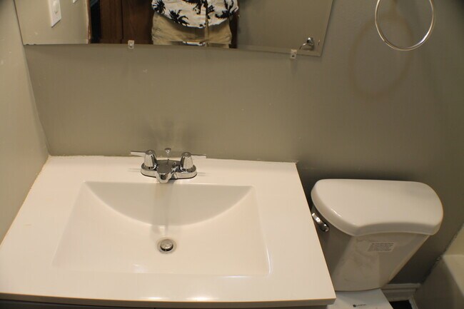 Building Photo - 2811 31st St