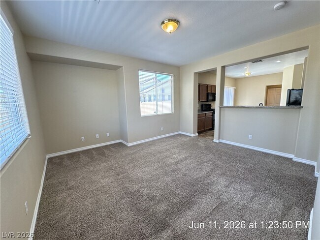 Building Photo - 8465 Adams Valley St