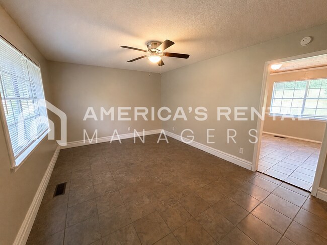 Building Photo - MOVE IN SPECIAL!!! - Home for rent in Pinson! Available to View Now! Sign a 13-month lease by 7/3...