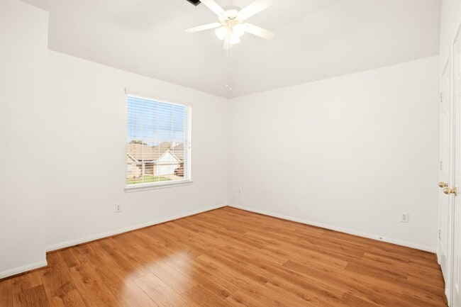 Building Photo - 3906 Tigris Ridge Dr