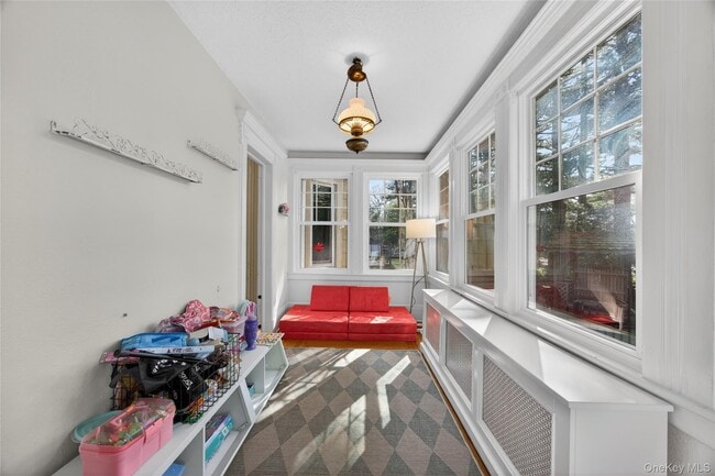 Building Photo - 121 Morris Ave