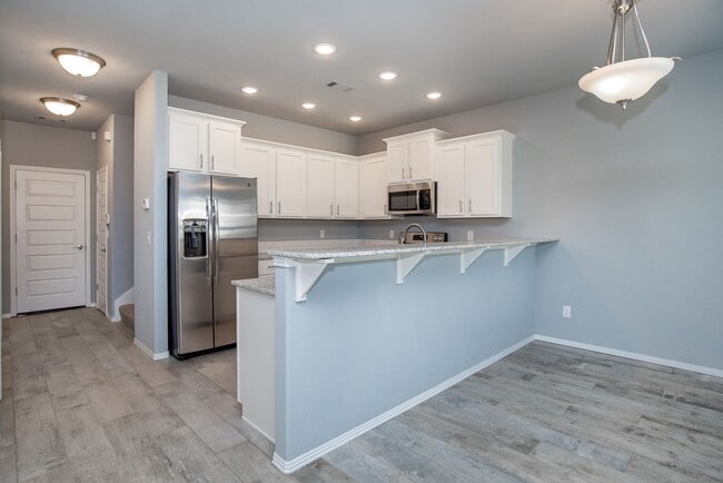 Building Photo - 1312 N Corsica Dr