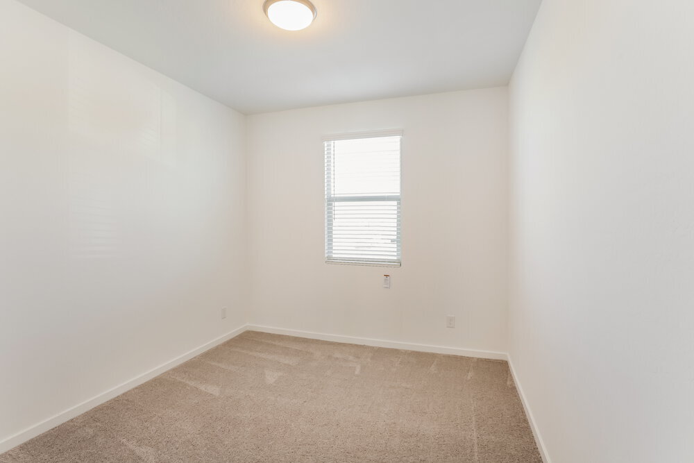 Building Photo - 6751 W Pedro Ln