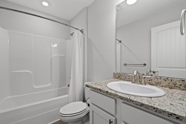 Building Photo - 571 Riverwalk Cir