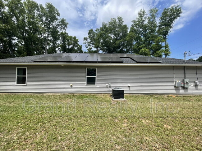 Building Photo - 4293 Castille Ave