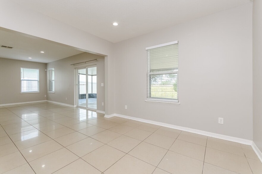 Building Photo - 4911 Windbourne Way