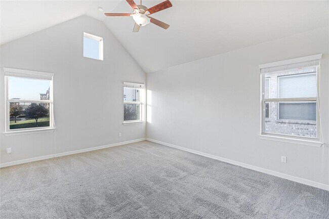 Building Photo - 2212 Dillon Pond Ln