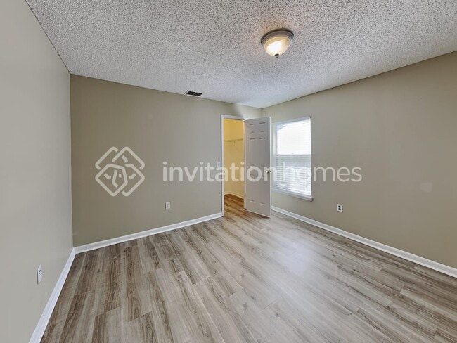 Building Photo - 14309 Lackman Ln