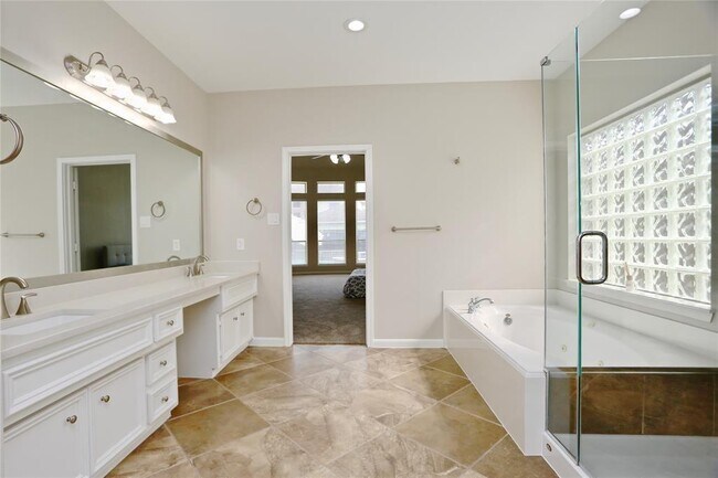 Building Photo - 26634 Godfrey Cove Ct