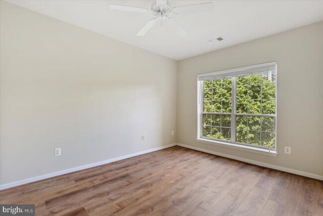 Building Photo - 4551 Strutfield Ln
