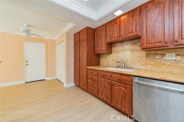 Building Photo - 58 Agostino