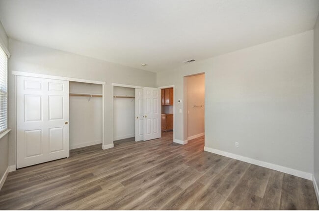 Building Photo - 8199 Red Elk Dr