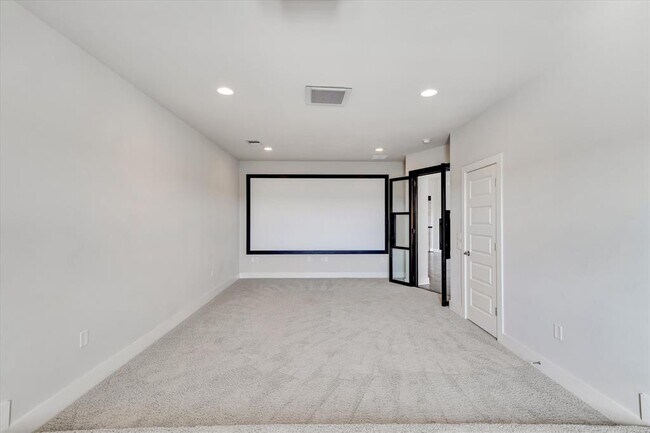Building Photo - 6316 Bernia Dr