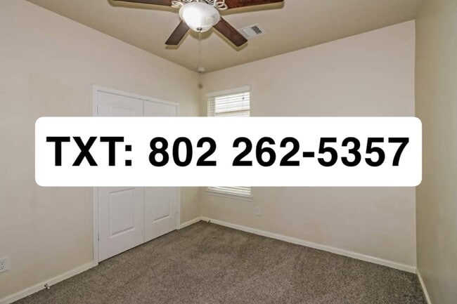 Building Photo - 3422 Tulip Trace Dr