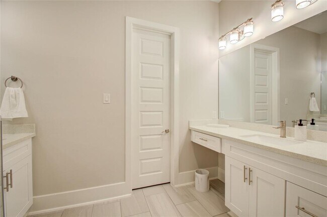 Building Photo - 2020 McGowen St