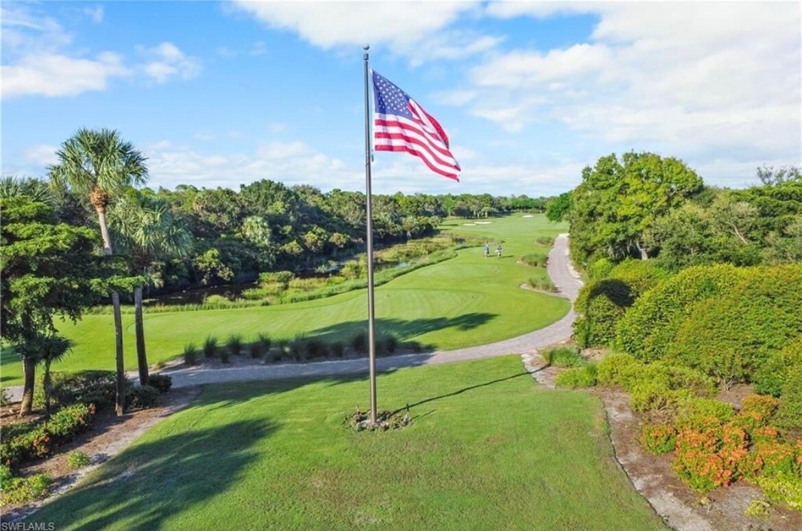 Building Photo - 9731 Acqua Ct