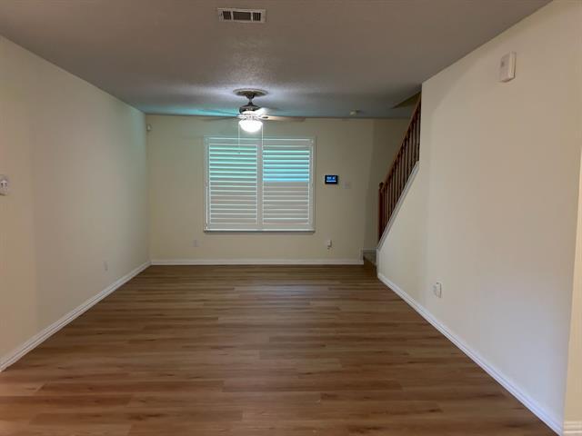 Building Photo - 2106 Millwood Dr