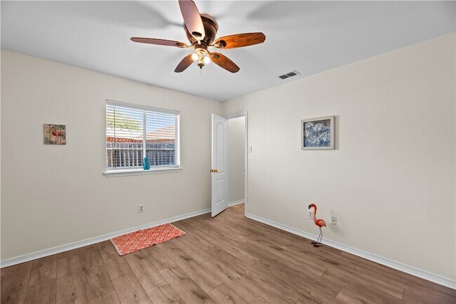 Building Photo - 6302 Penny Ln