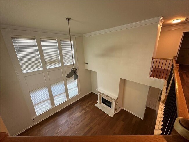 Building Photo - 1550 Belmont Hills