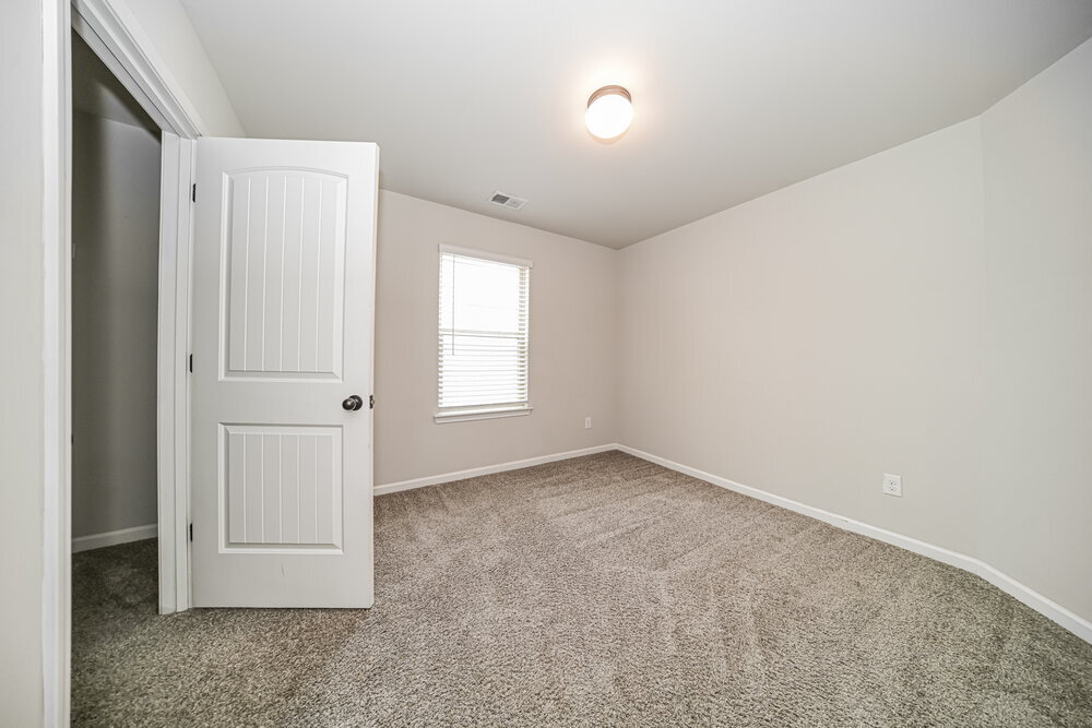 Building Photo - 139 Magnaview Dr