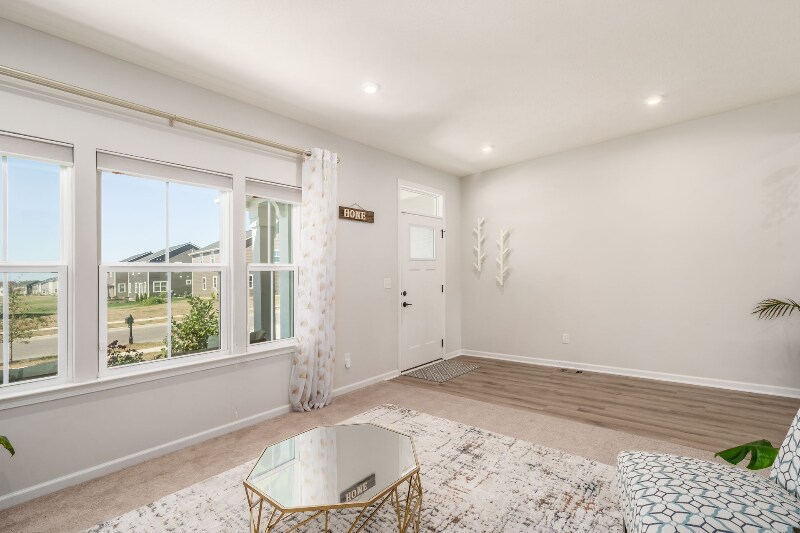 Building Photo - 968 Blackmore Dr