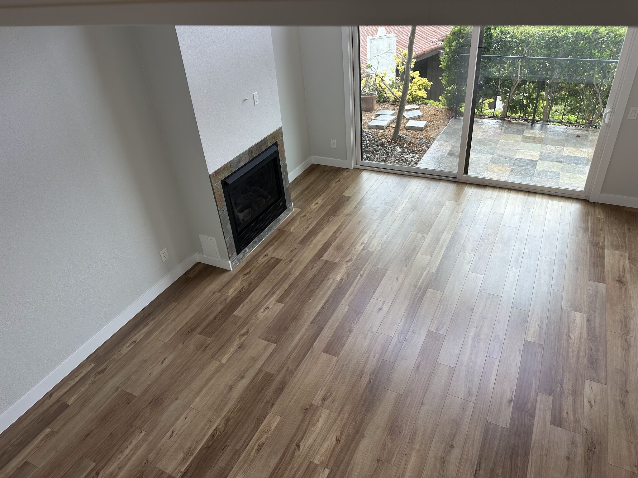 Building Photo - 1043 Santa Helena Park Ct