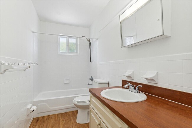 Building Photo - 793 NW 91st St