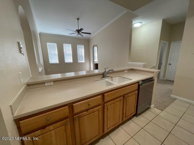 Building Photo - 10075 GATE N Pky