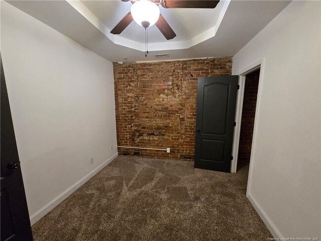 Building Photo - 214 Hay St