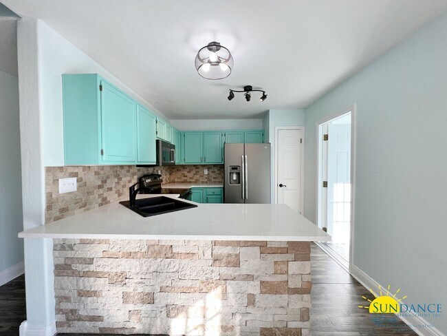 Building Photo - 1059 Windmill Dr