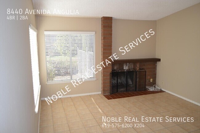 Building Photo - 8440 Avenida Angulia