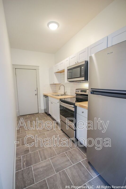 Building Photo - 1203 Peachtree St